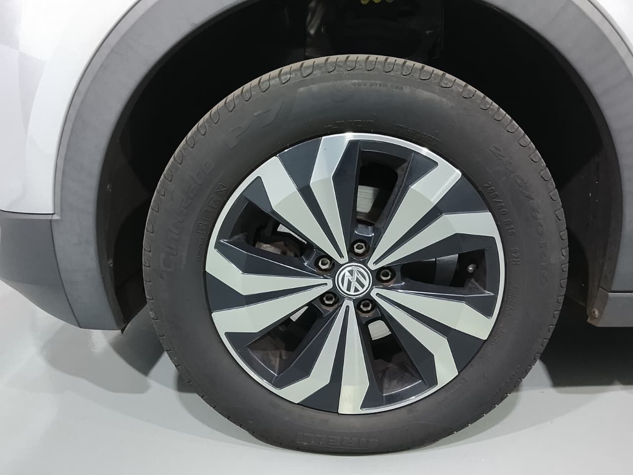 VOLKSWAGEN T-CROSS - foto 19