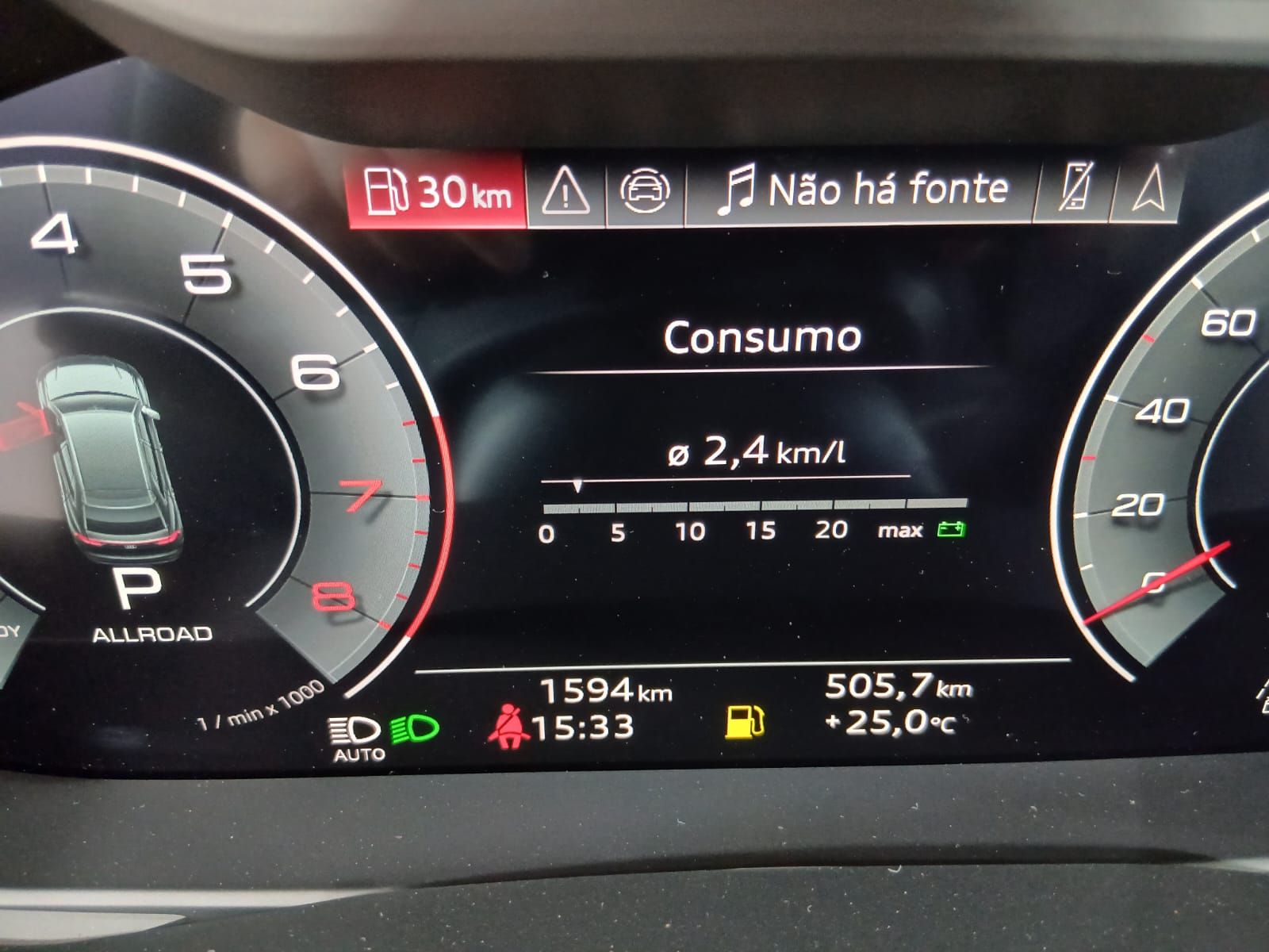 AUDI Q8 - foto 7