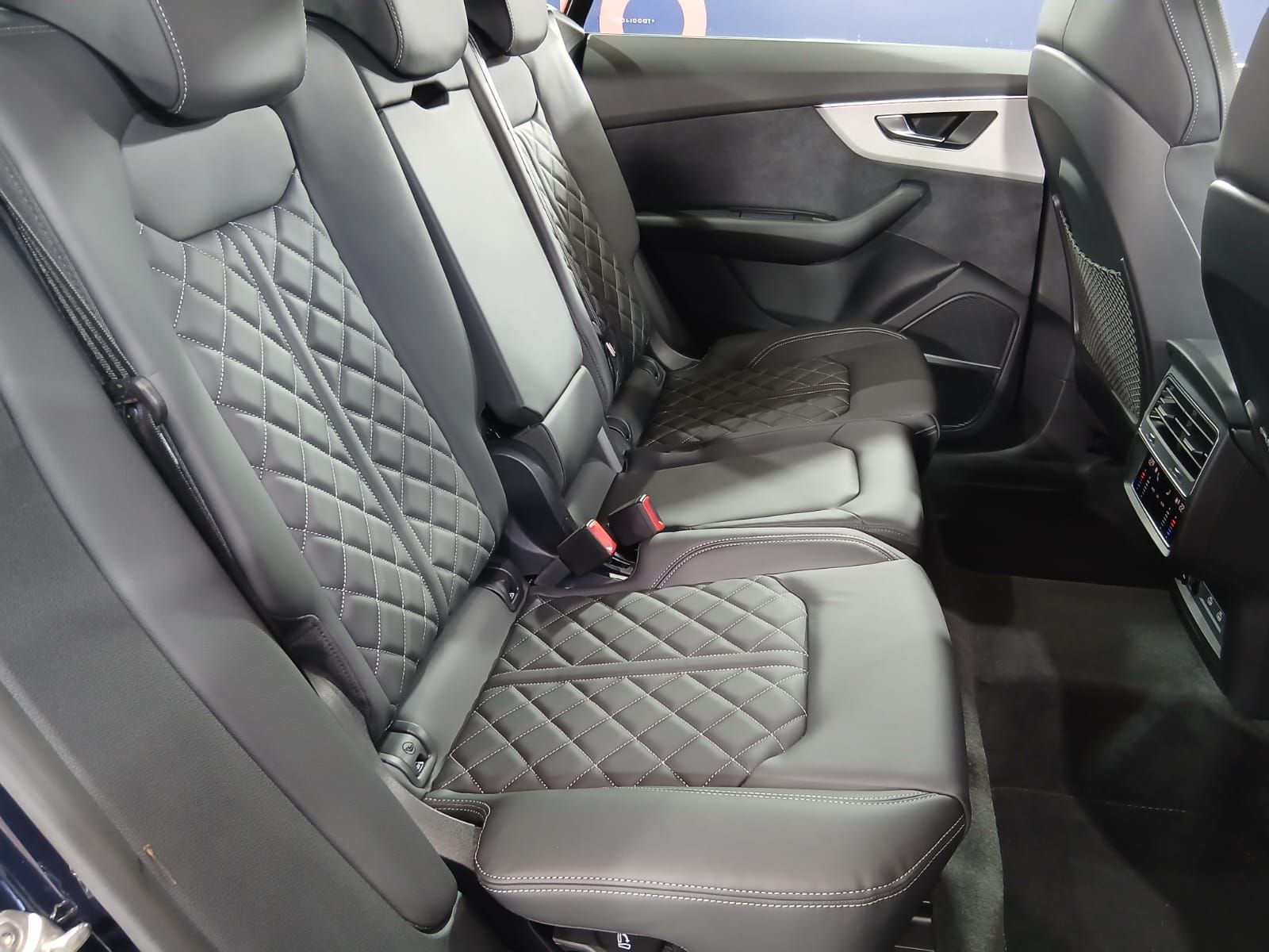 AUDI Q8 - foto 15