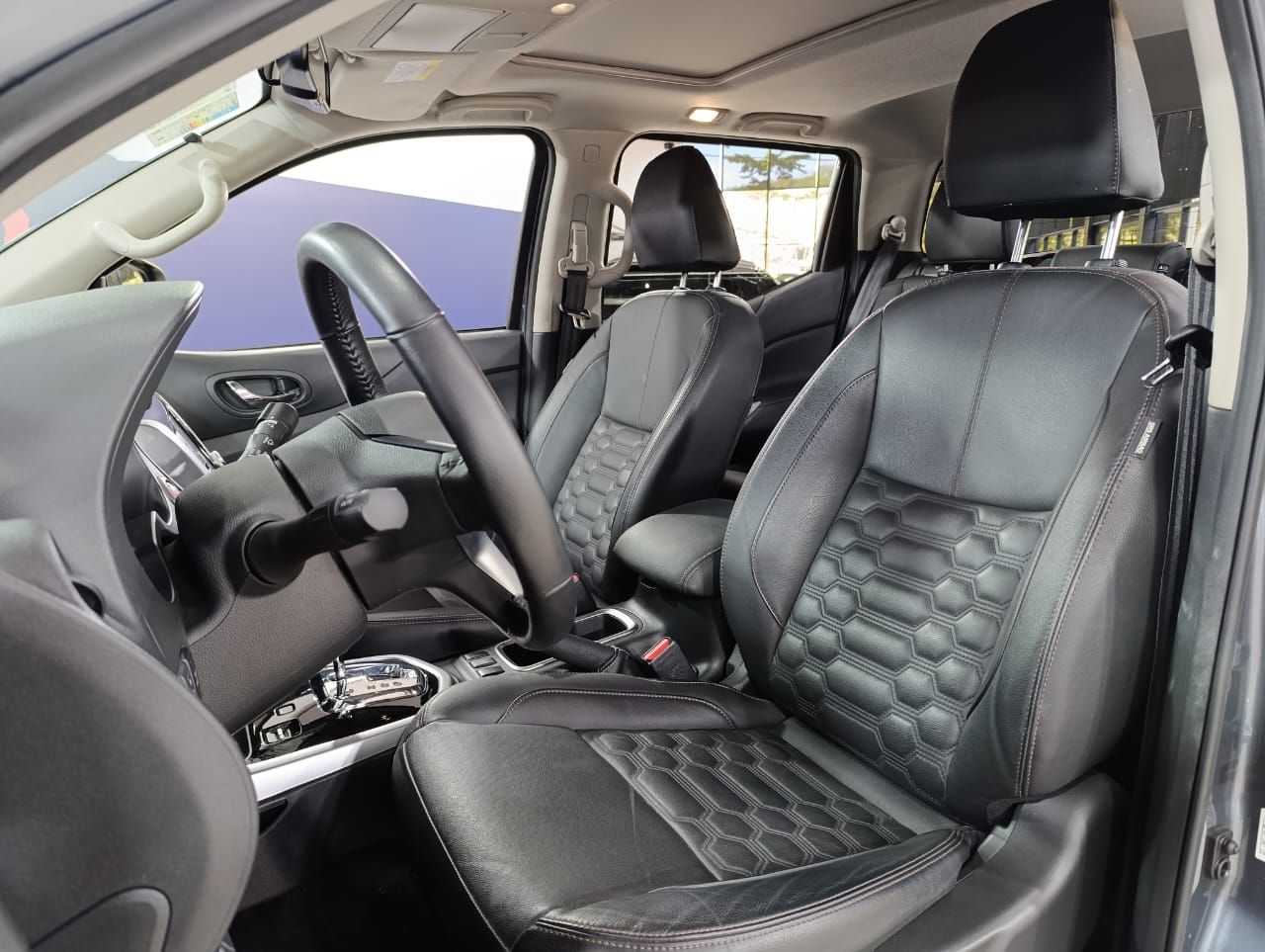 NISSAN FRONTIER - foto 12