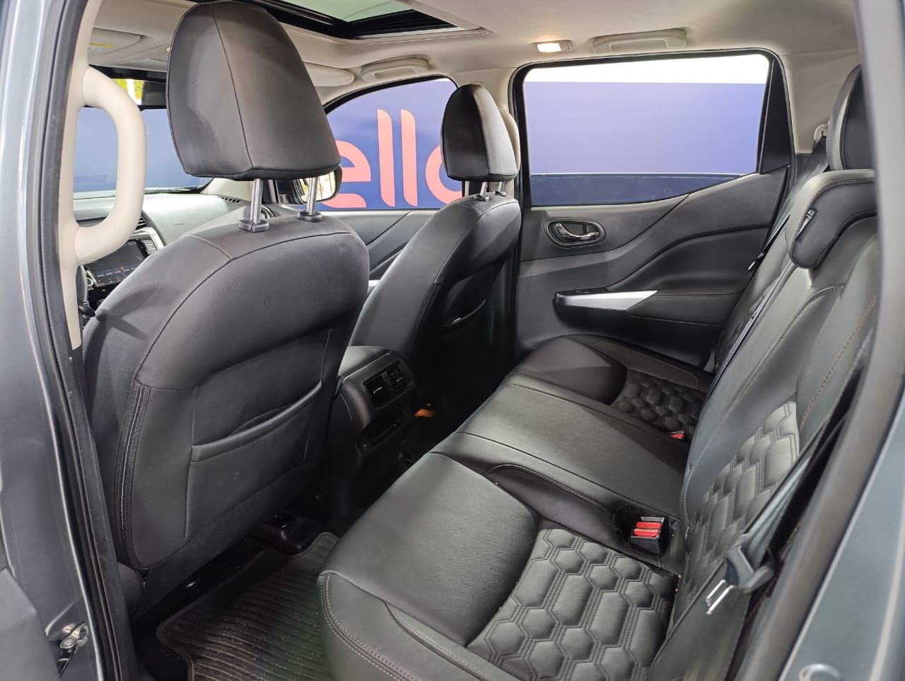 NISSAN FRONTIER - foto 14