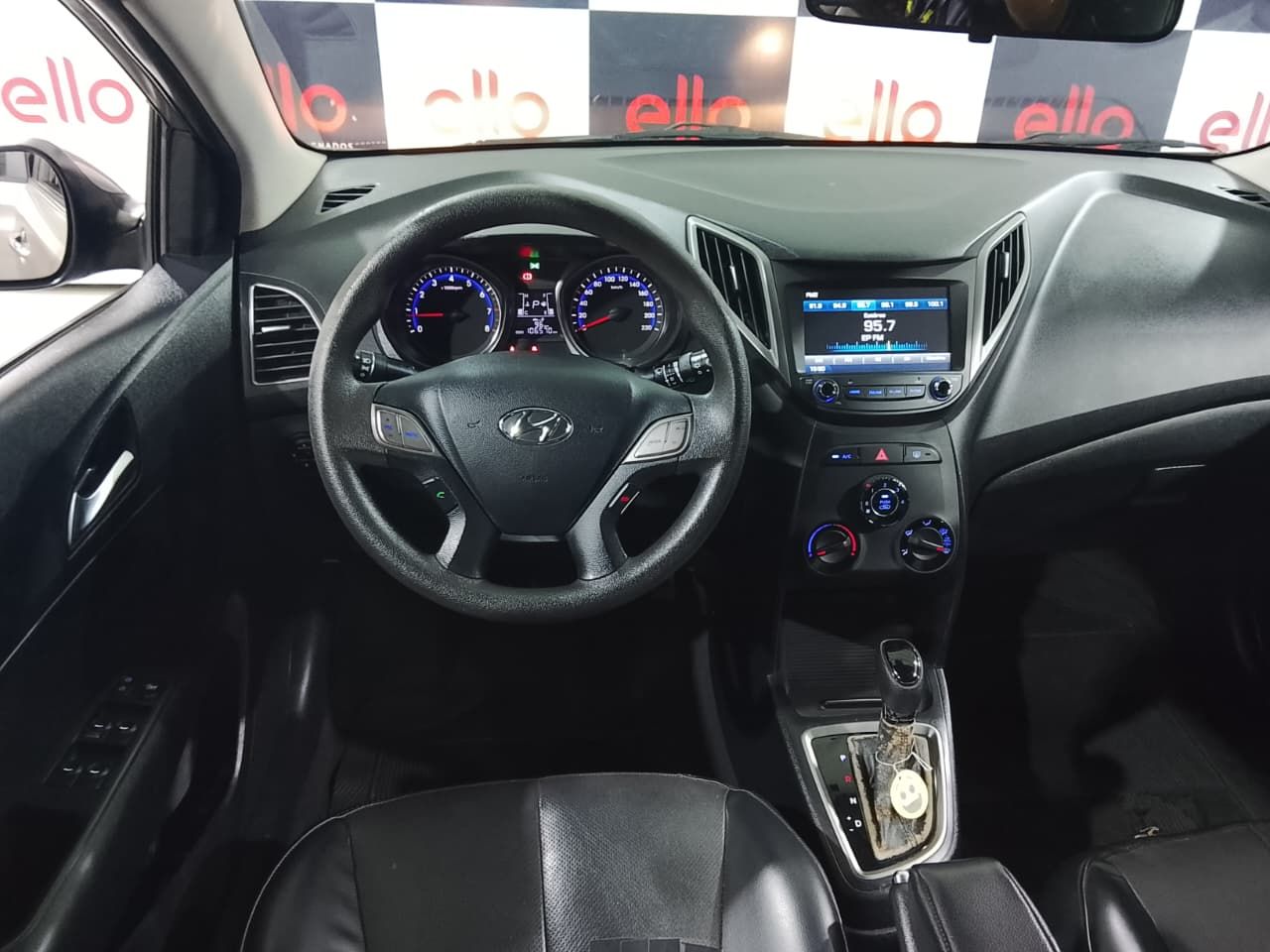 HYUNDAI HB20 - foto 10