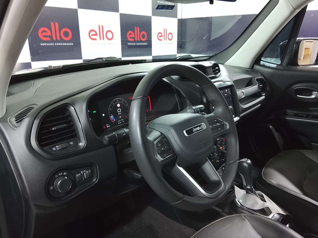 JEEP RENEGADE - foto 11
