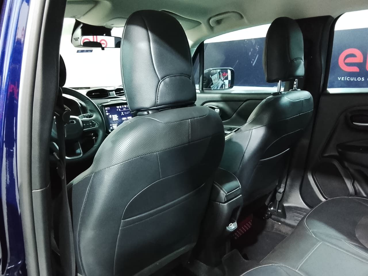 JEEP RENEGADE - foto 14