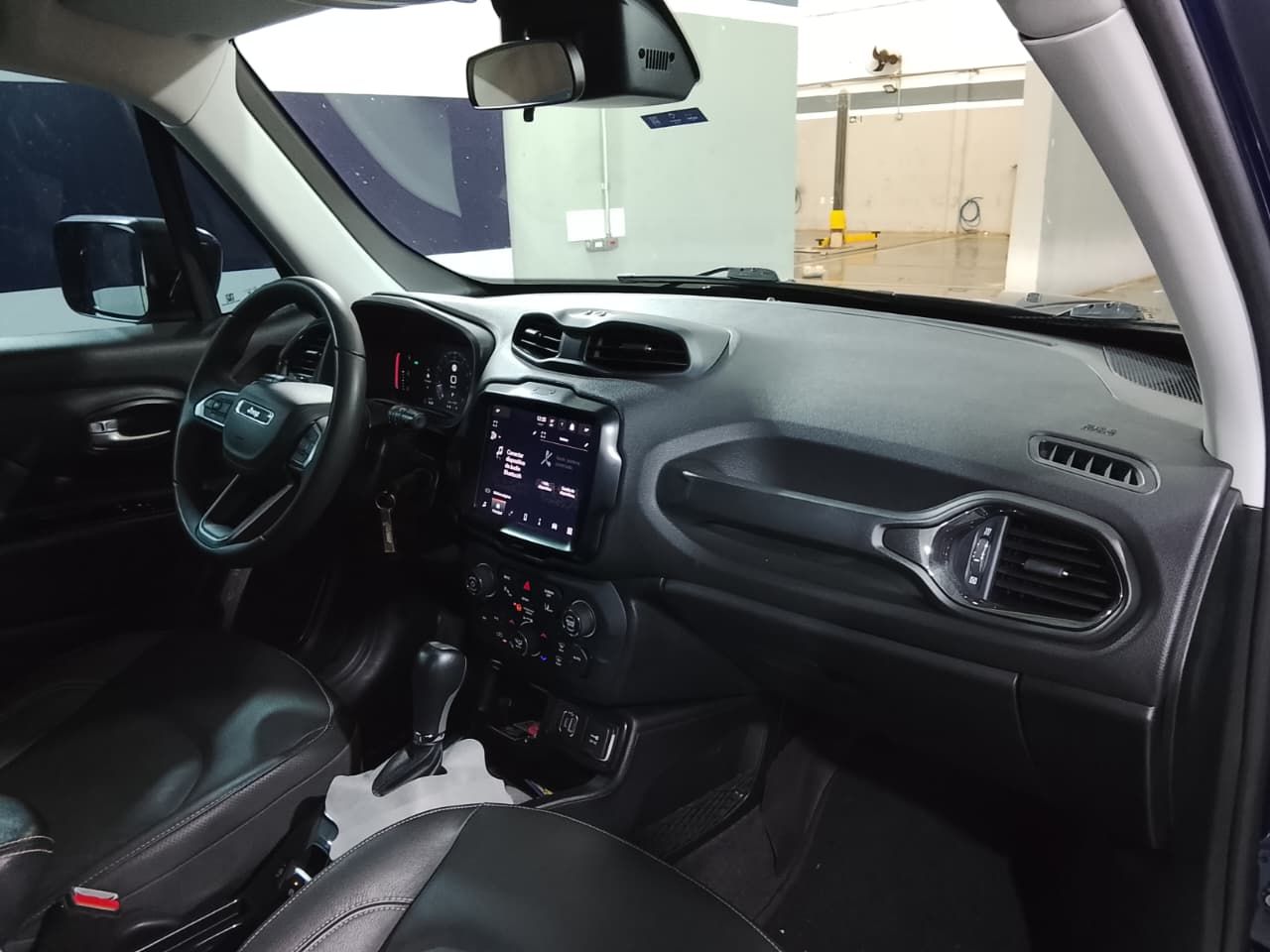 JEEP RENEGADE - foto 17