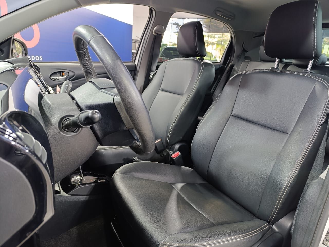 TOYOTA ETIOS - foto 12
