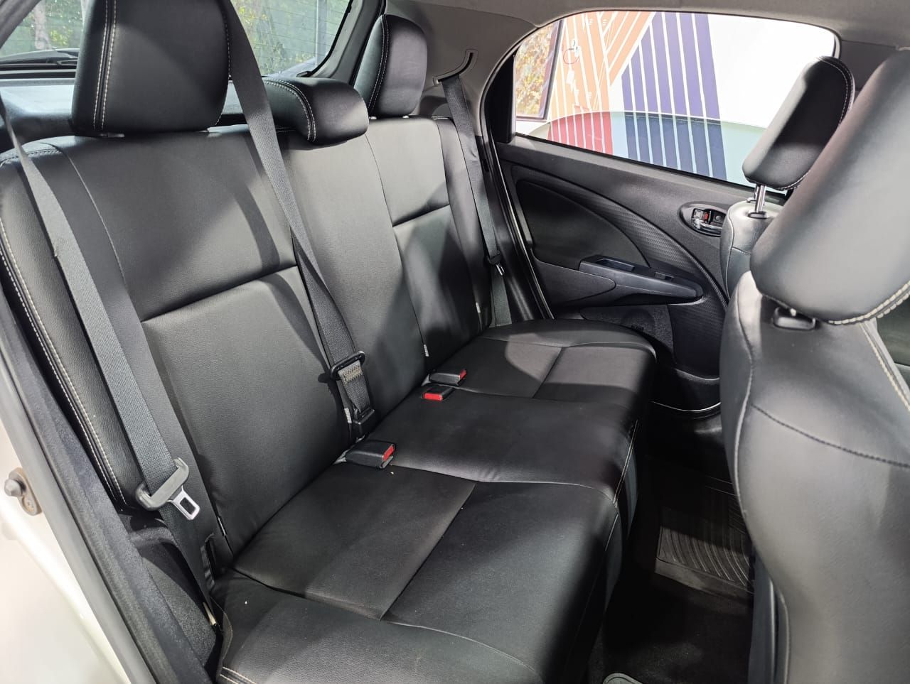 TOYOTA ETIOS - foto 15