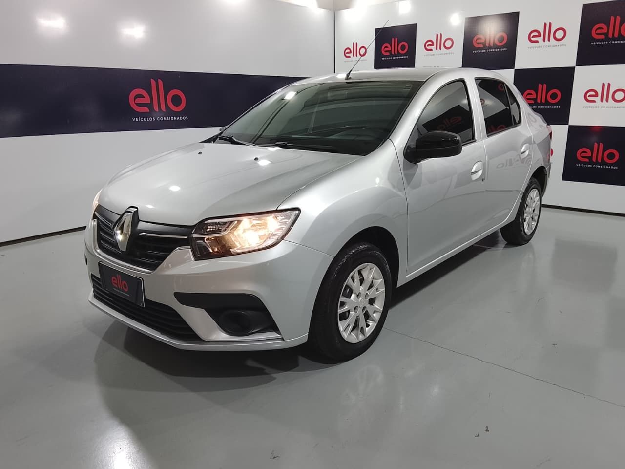 RENAULT LOGAN - foto 3