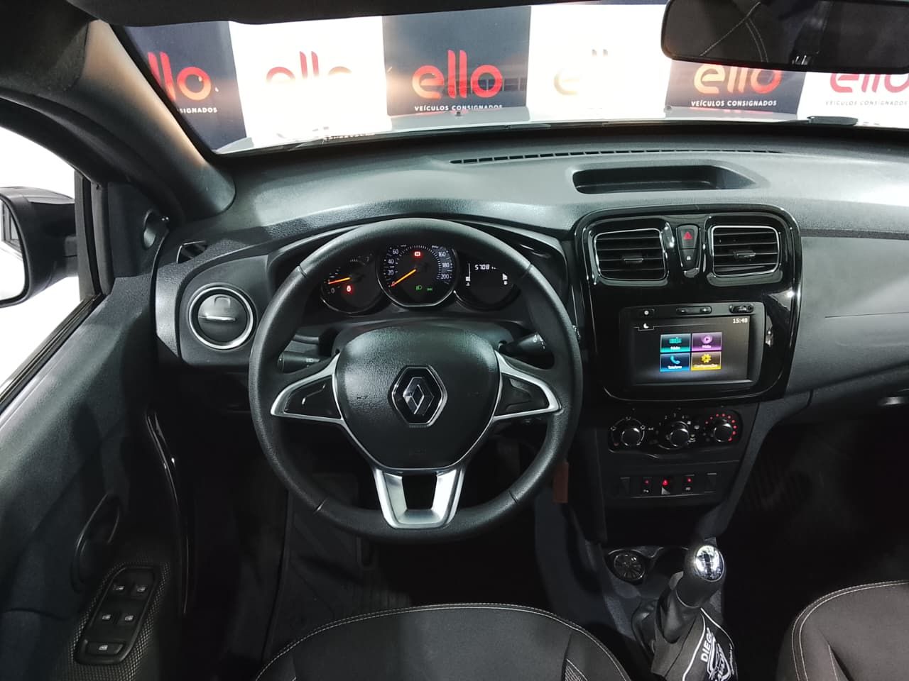 RENAULT LOGAN - foto 10