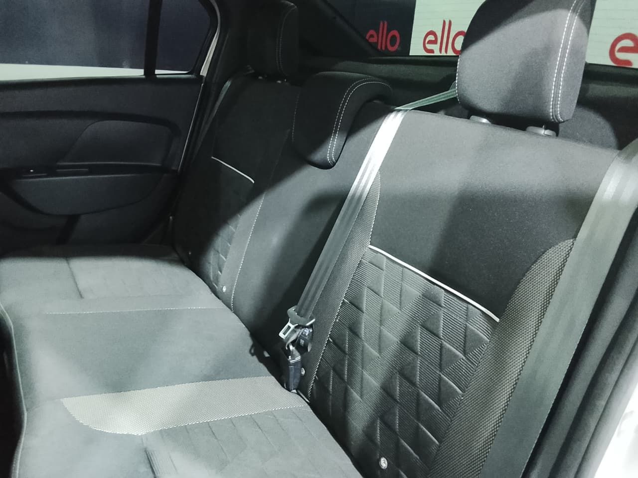 RENAULT LOGAN - foto 13