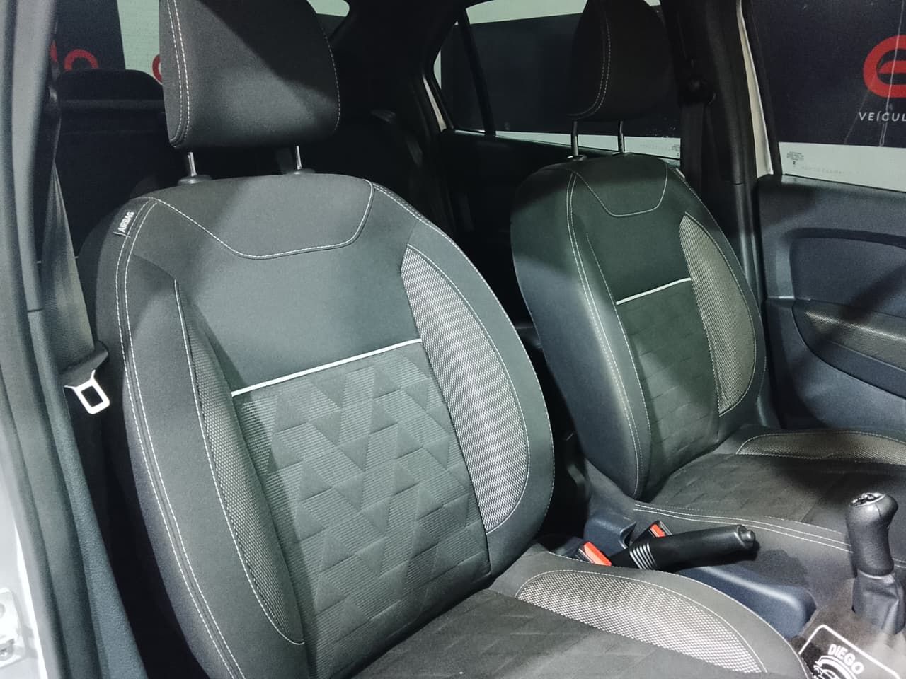 RENAULT LOGAN - foto 18