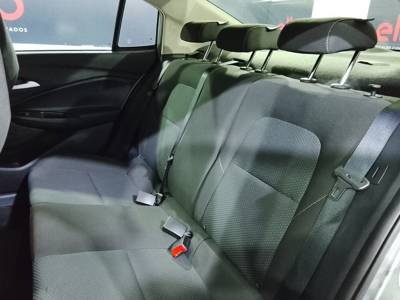 CHEVROLET ONIX - foto 13