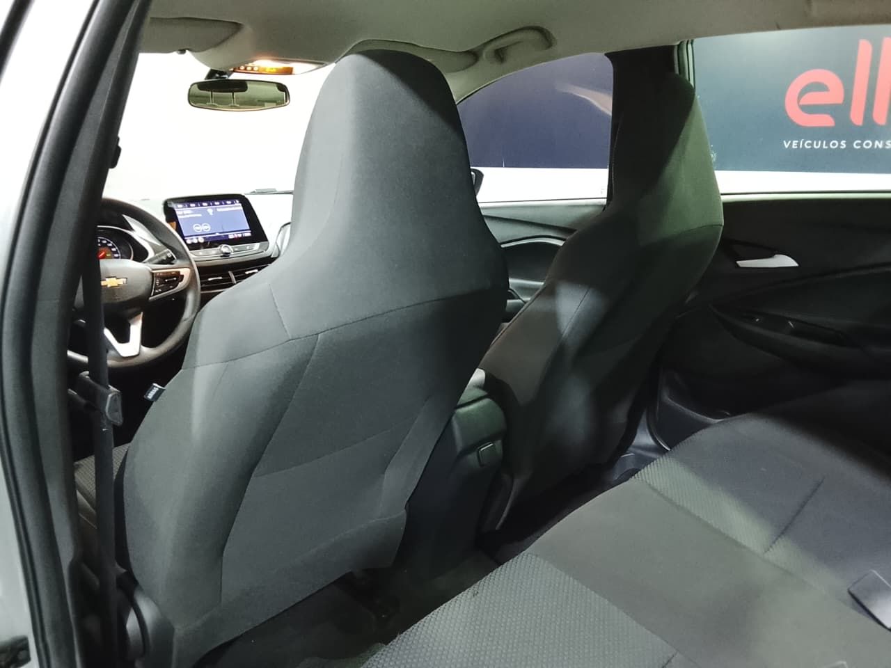 CHEVROLET ONIX - foto 14
