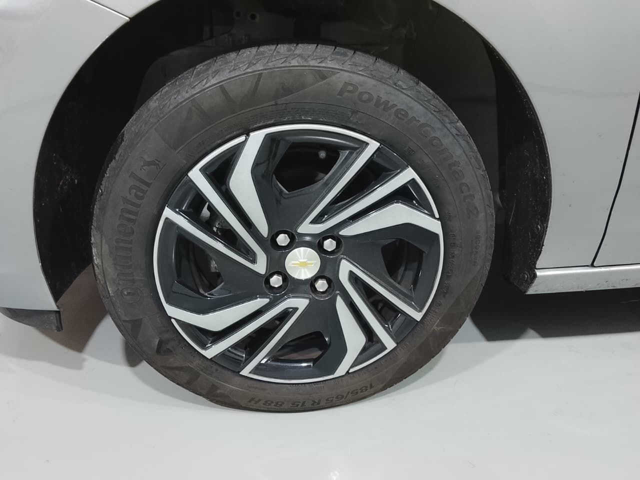 CHEVROLET ONIX - foto 19