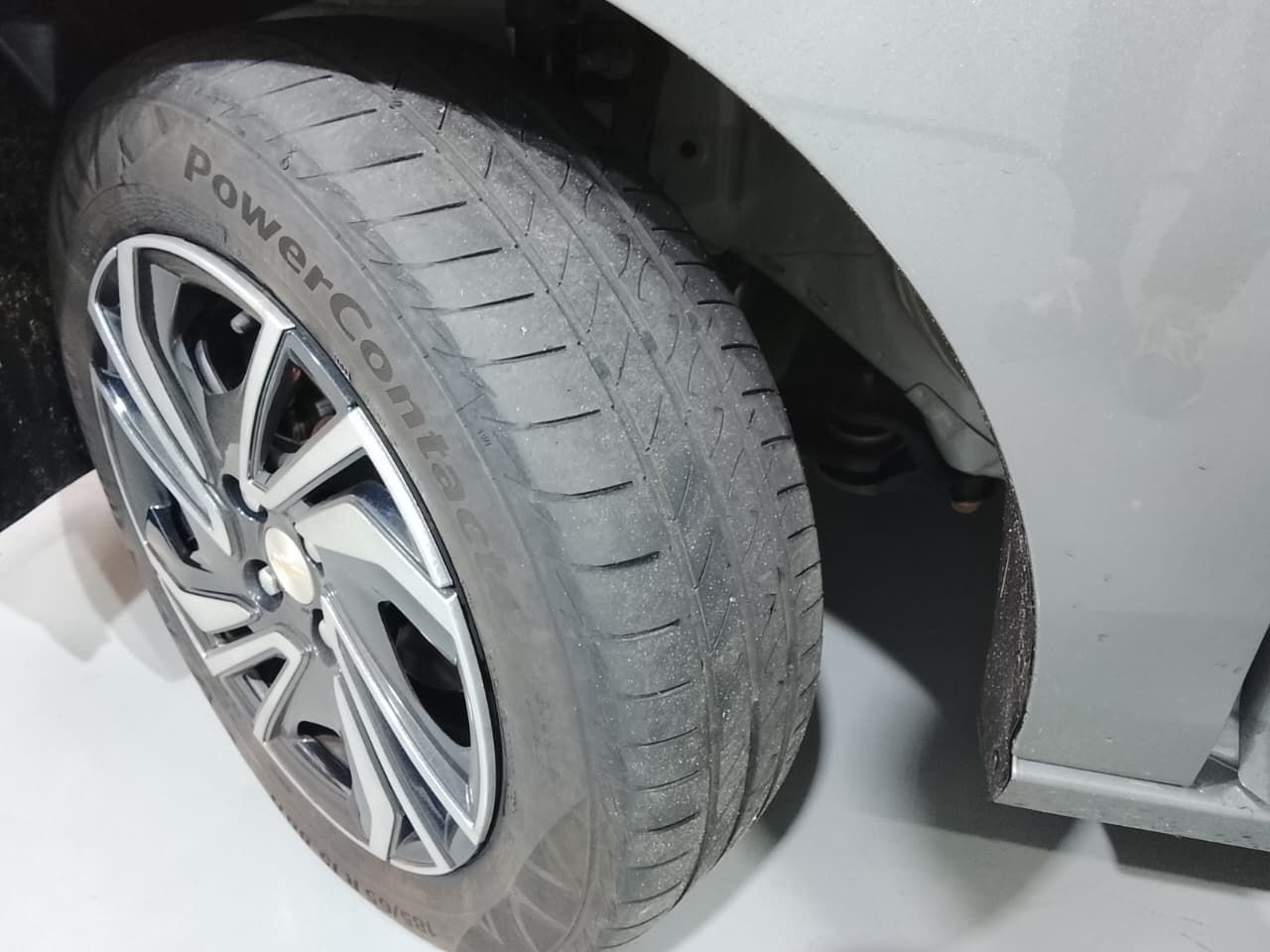 CHEVROLET ONIX - foto 20