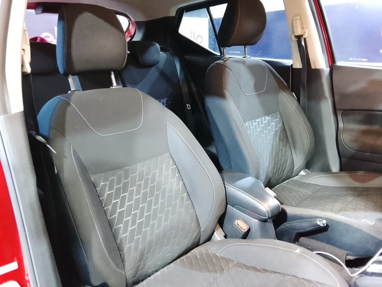 NISSAN KICKS - foto 18