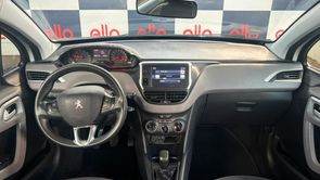 PEUGEOT 208 - foto 11
