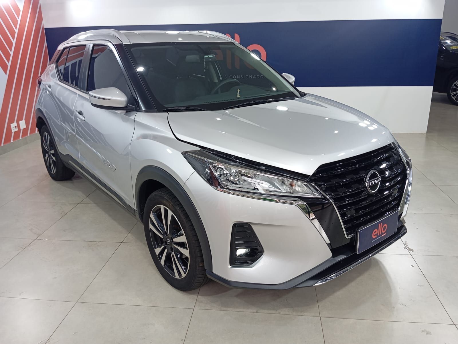 NISSAN KICKS