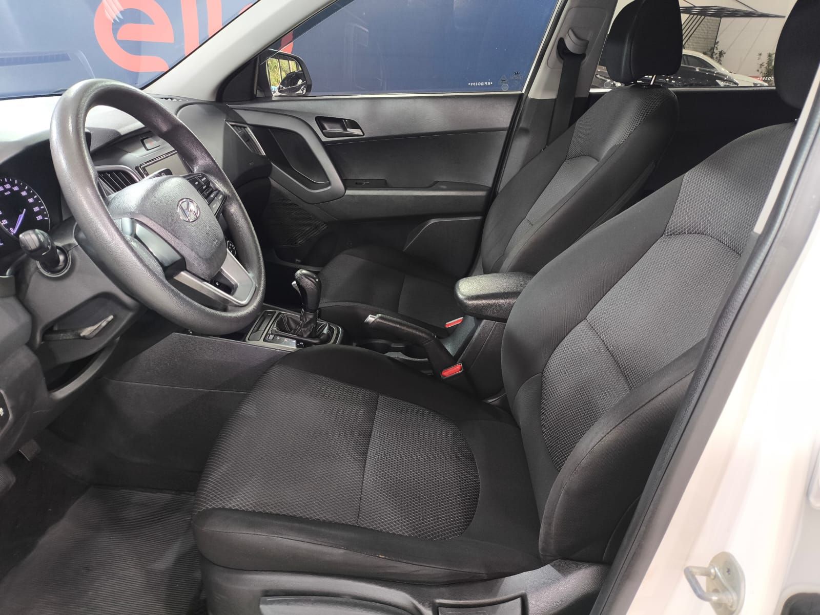 HYUNDAI CRETA - foto 10