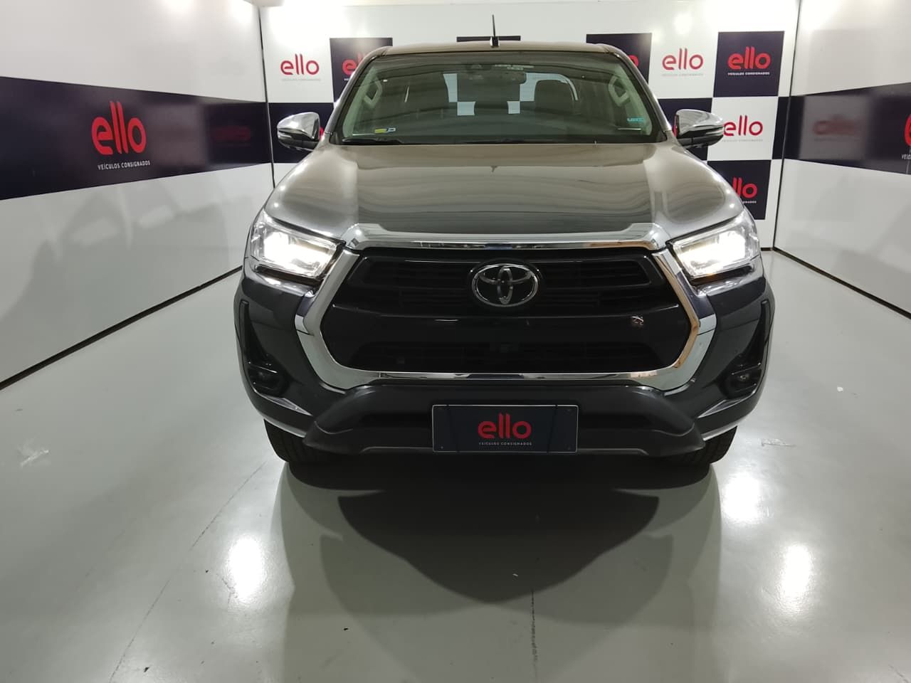 TOYOTA HILUX - foto 2