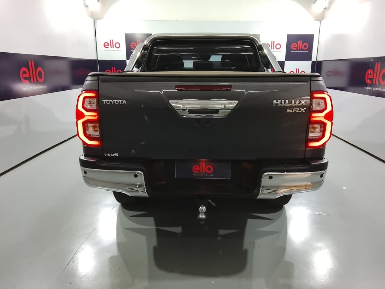 TOYOTA HILUX - foto 5