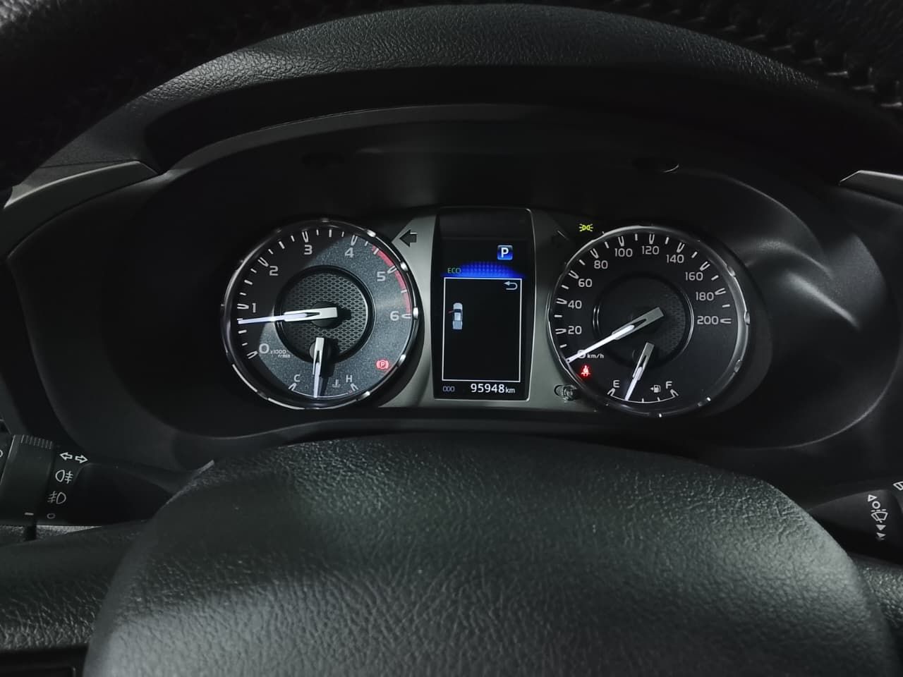 TOYOTA HILUX - foto 8