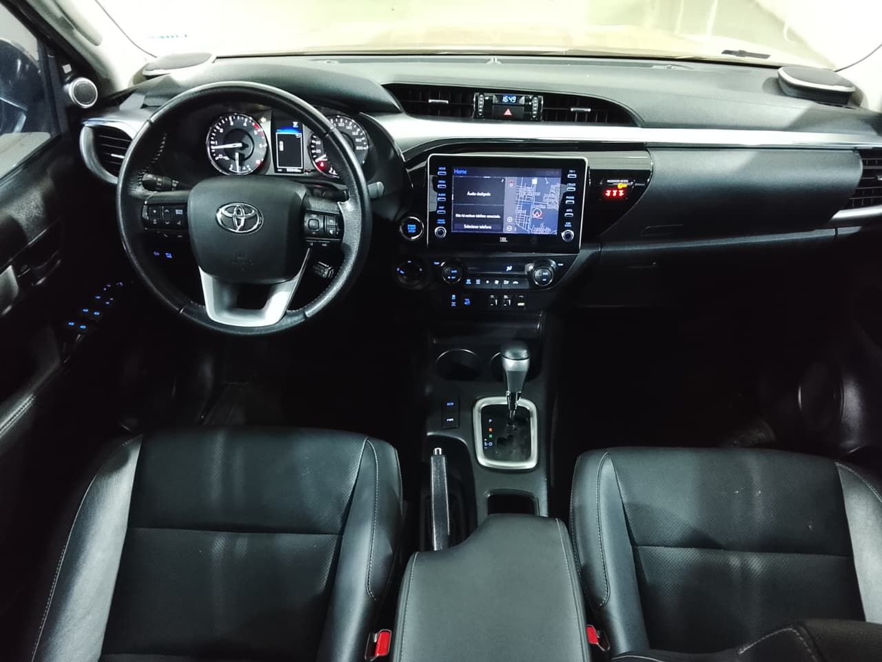 TOYOTA HILUX - foto 9