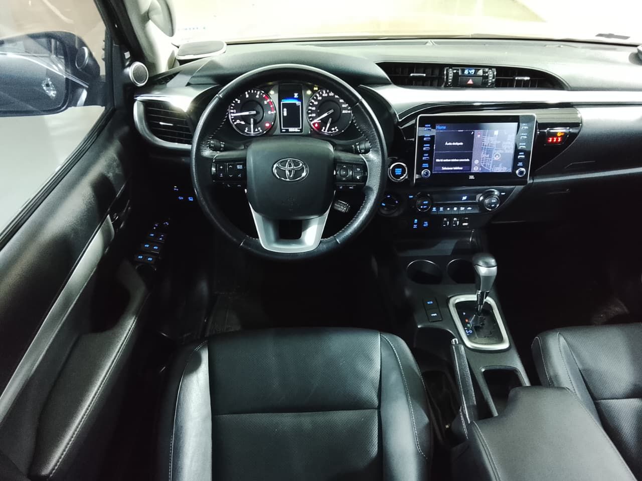 TOYOTA HILUX - foto 10