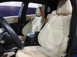 TOYOTA COROLLA CROSS - foto 12