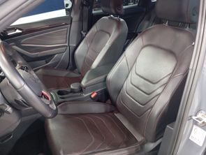 VOLKSWAGEN JETTA - foto 12