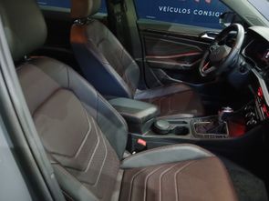 VOLKSWAGEN JETTA - foto 17