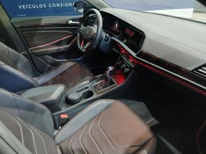 VOLKSWAGEN JETTA - foto 18