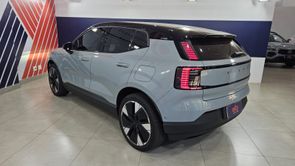 VOLVO EX30 - foto 6