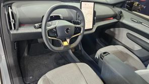 VOLVO EX30 - foto 8