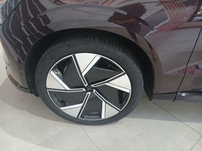 VOLVO EX90 - foto 18