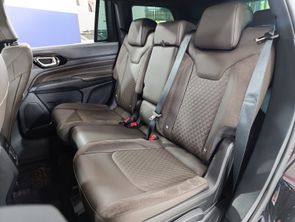 JEEP COMMANDER - foto 13