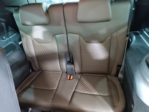JEEP COMMANDER - foto 20