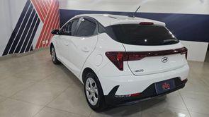 HYUNDAI HB20 - foto 4