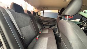 NISSAN VERSA - foto 12