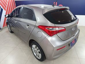 HYUNDAI HB20 - foto 6