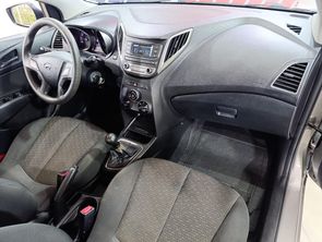 HYUNDAI HB20 - foto 8