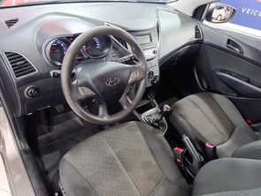 HYUNDAI HB20 - foto 11