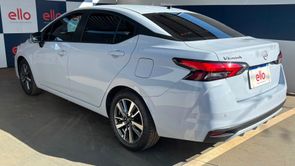 NISSAN VERSA - foto 4