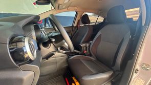 NISSAN VERSA - foto 9