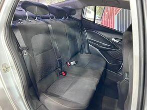 CHEVROLET ONIX - foto 15