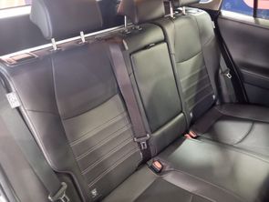 TOYOTA RAV4 - foto 14