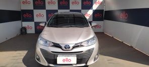 TOYOTA YARIS - foto 2