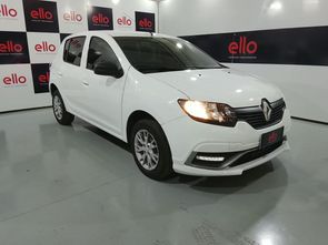 RENAULT SANDERO - foto 1