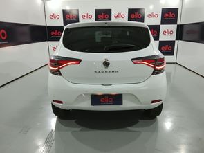 RENAULT SANDERO - foto 5