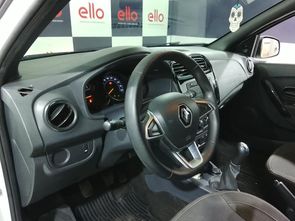 RENAULT SANDERO - foto 11